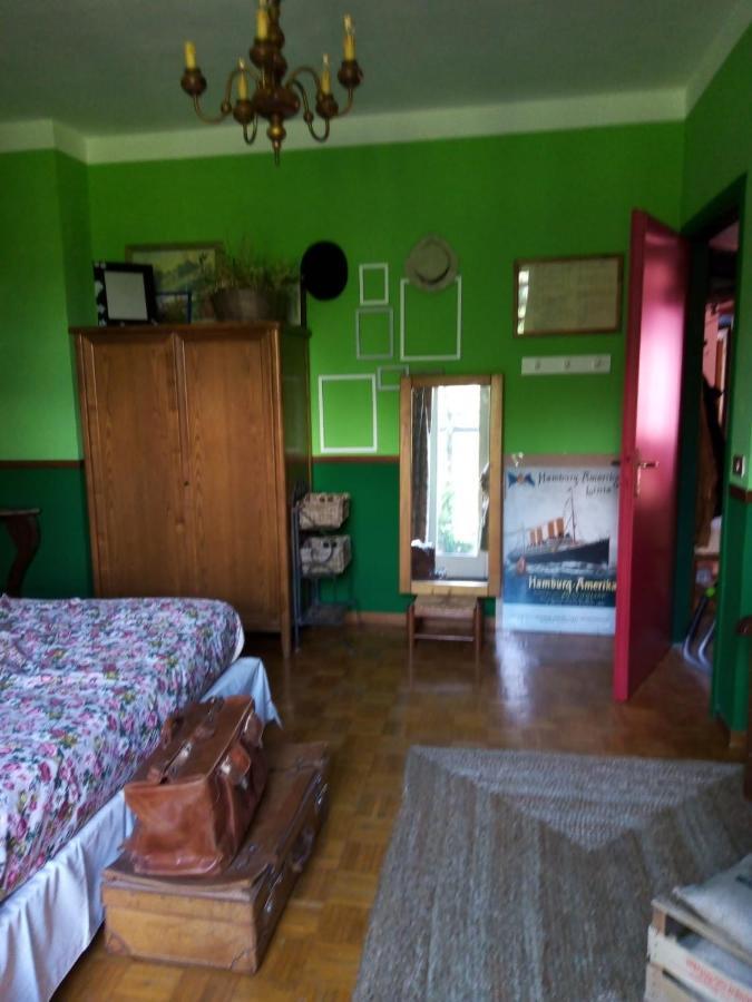 B&B La Gallinella Rossa Baschi Экстерьер фото